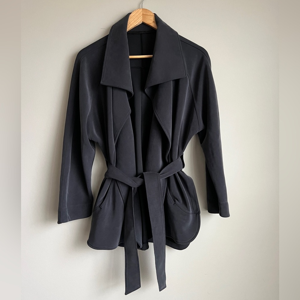 Lululemon Women's Black Wrap Belted Jacket
